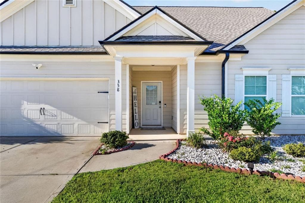 4 bedroom, 3 bathroom, 2,731 sq ft single family residence for sale at 358 Mulberry Road, Winder, GA 30680 — photo 9