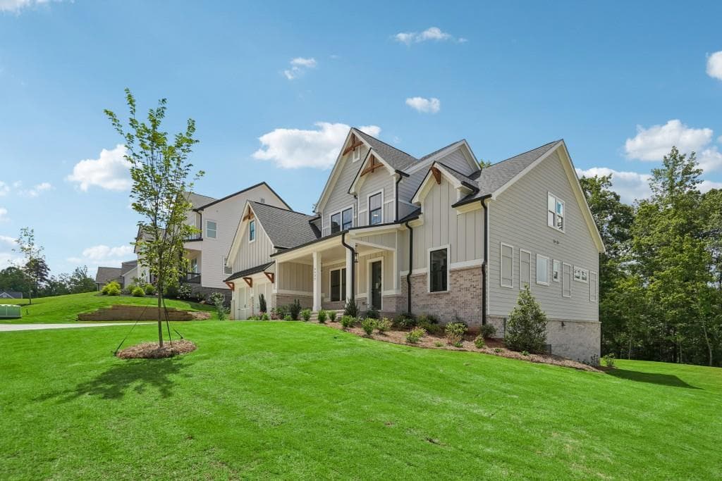 4 bedroom, 4 bathroom, 3,206 sq ft single family residence for sale at 4535 Aiden Way, Cumming, GA 30041 — photo 3