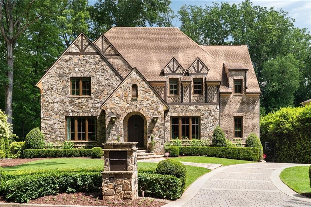 5 bedroom, 7 bathroom, 6,850 sq ft single family residence for sale at 4207 Glengary Drive, Atlanta, GA 30342