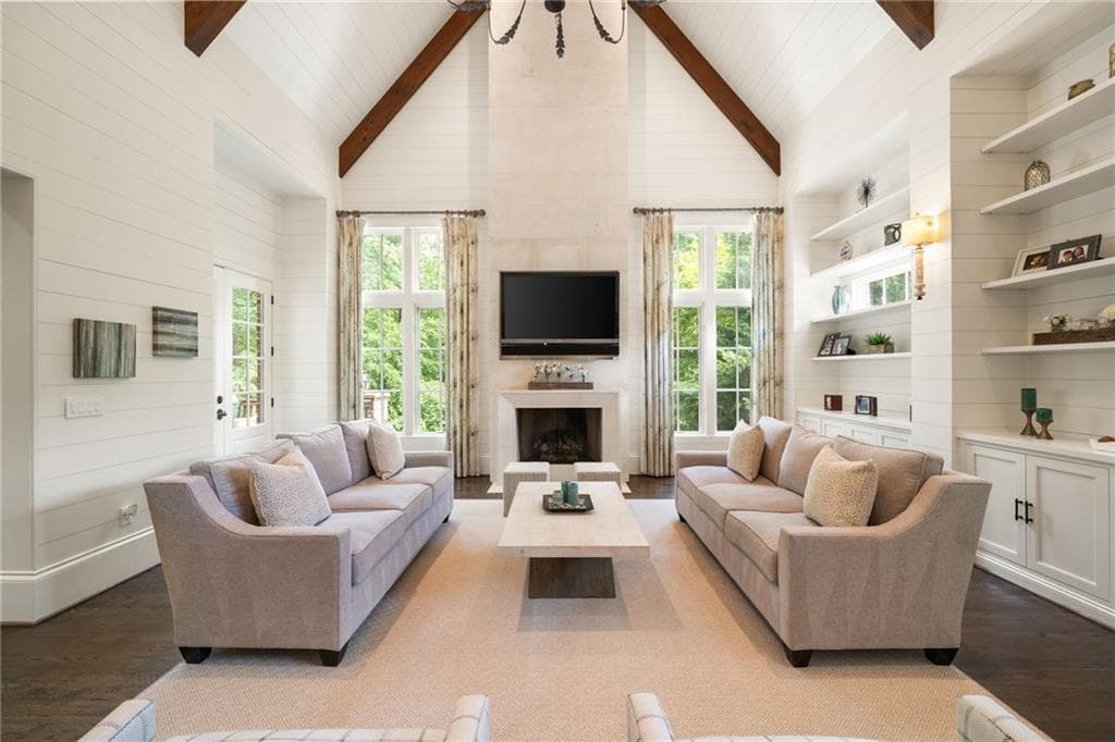 5 bedroom, 7 bathroom, 6,850 sq ft single family residence for sale at 4207 Glengary Drive, Atlanta, GA 30342 — photo 6