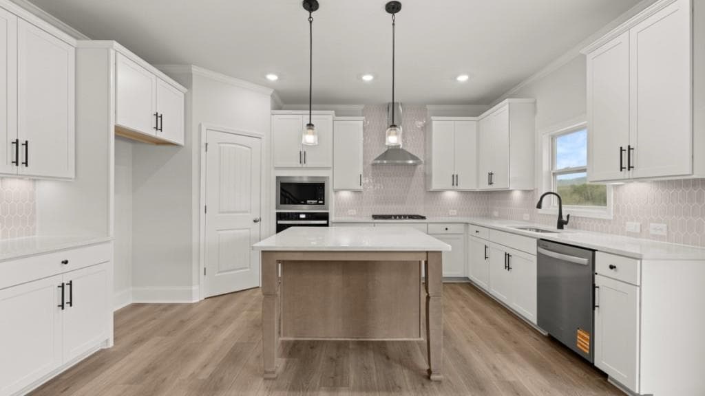 5 bedroom, 4 bathroom, 3,363 sq ft single family residence for sale at 5130 Thalley Creek Drive, Cumming, GA 30040 — photo 9