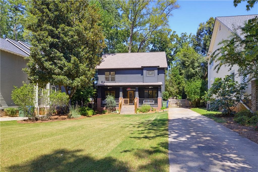 3 bedroom, 3 bathroom, 2,178 sq ft single family residence under contract at 1074 Mercer Street, Atlanta, GA 30316 — photo 2