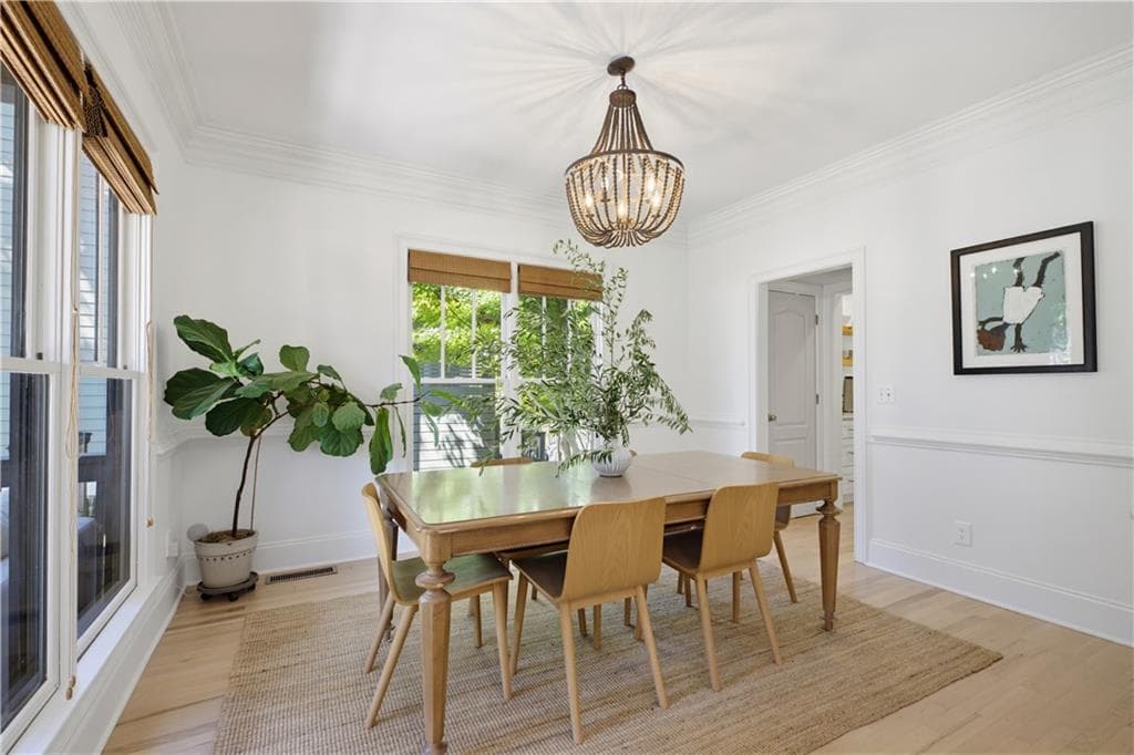 3 bedroom, 3 bathroom, 2,178 sq ft single family residence under contract at 1074 Mercer Street, Atlanta, GA 30316 — photo 8