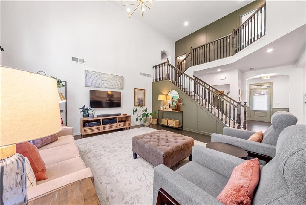 4 bedroom, 3 bathroom, 2,600 sq ft single family residence under contract at 8020 Veranda Curve, Ball Ground, GA 30107 — photo 7