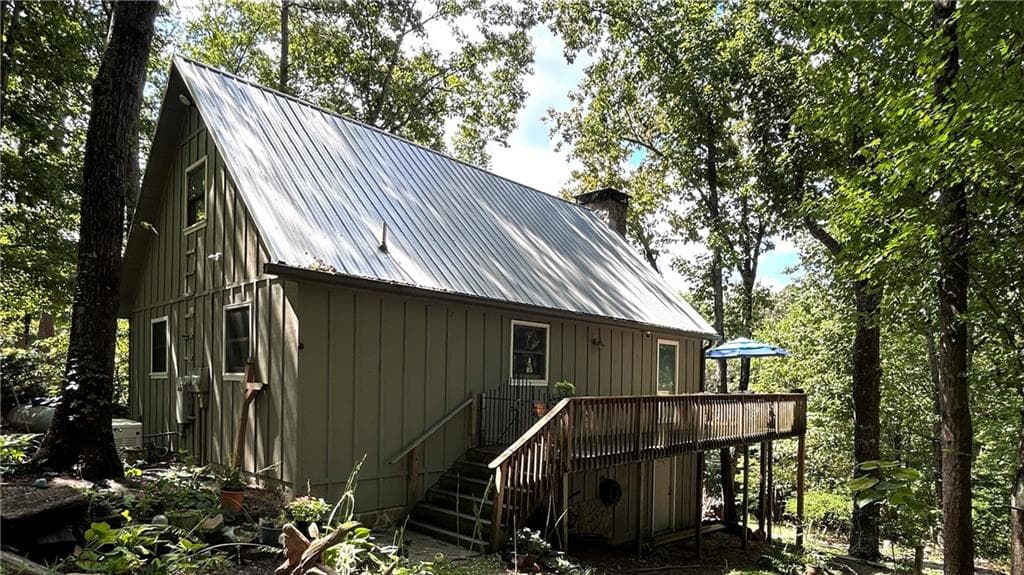 2 bedroom, 1 bathroom, 1,296 sq ft single family residence for sale at 402 Sun Mountain Road, Chatsworth, GA 30705 — photo 2