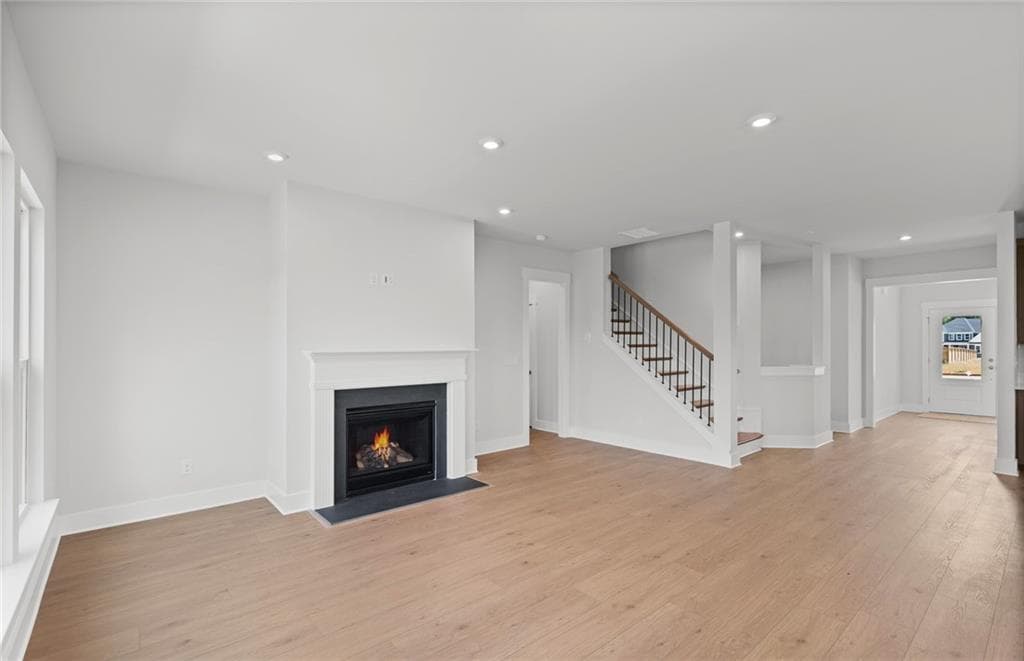 5 bedroom, 4 bathroom, 2,869 sq ft single family residence for sale at 235 Lucas Court, Jefferson, GA 30549 — photo 6