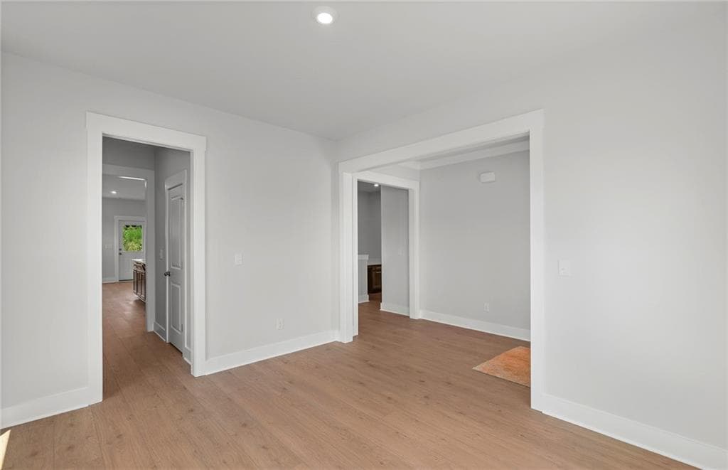 5 bedroom, 4 bathroom, 2,869 sq ft single family residence for sale at 235 Lucas Court, Jefferson, GA 30549 — photo 9