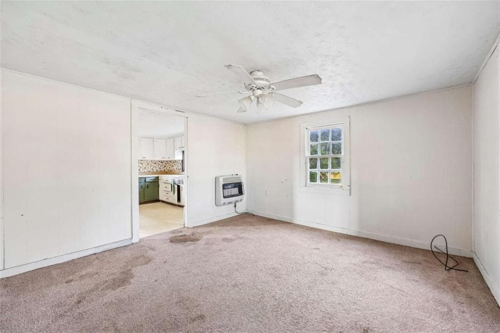 2 bedroom, 1 bathroom, 1,284 sq ft single family residence under contract at 4374 Cannon Road, Loganville, GA 30052 — photo 6