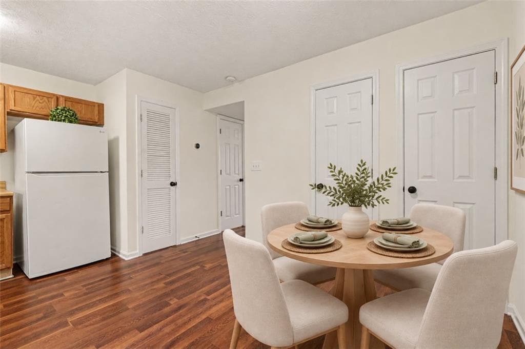 2 bedroom, 2 bathroom, 1,032 sq ft townhouse for sale at 5955 Sherwood Trace, Lithonia, GA 30038 — photo 10