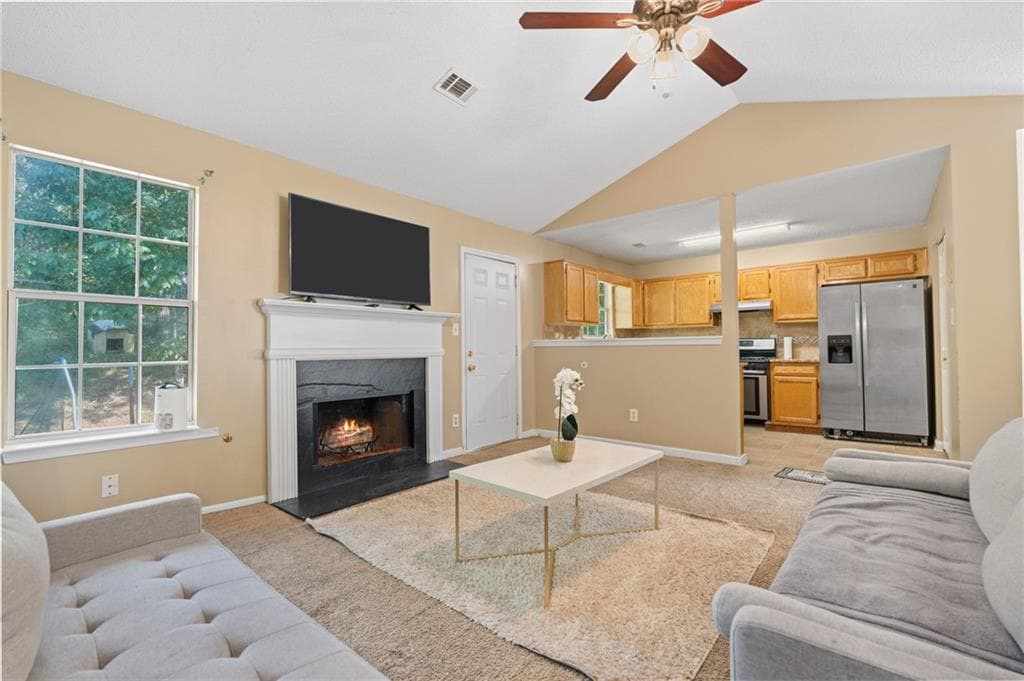3 bedroom, 2 bathroom, 1,290 sq ft single family residence for sale at 6880 Silver Maple Drive, Rex, GA 30273 — photo 5