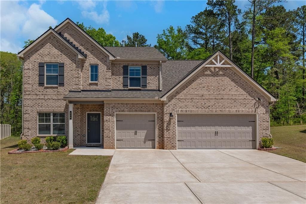 4 bedroom, 4 bathroom, 3,634 sq ft single family residence for sale at 420 Tavistock Court, Mcdonough, GA 30252 — photo 2