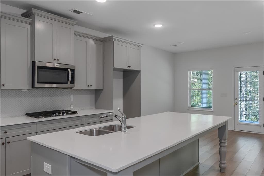4 bedroom, 4 bathroom, 3,634 sq ft single family residence for sale at 420 Tavistock Court, Mcdonough, GA 30252 — photo 6
