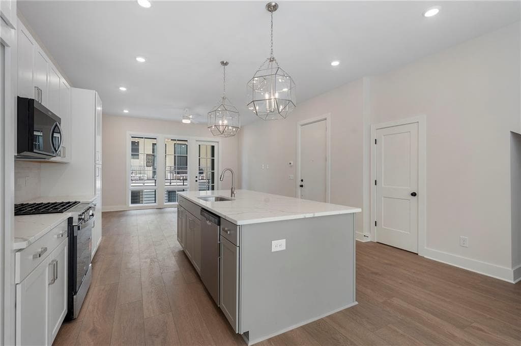2 bedroom, 3 bathroom, 1,470 sq ft condominium for sale at 926 Hughley Circle 1, Atlanta, GA 30316 — photo 3