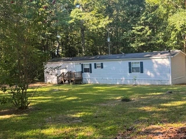 3 bedroom, 2 bathroom, 1,152 sq ft single family residence under contract at 1065 Puckett Road, Auburn, GA 30011 — photo 2