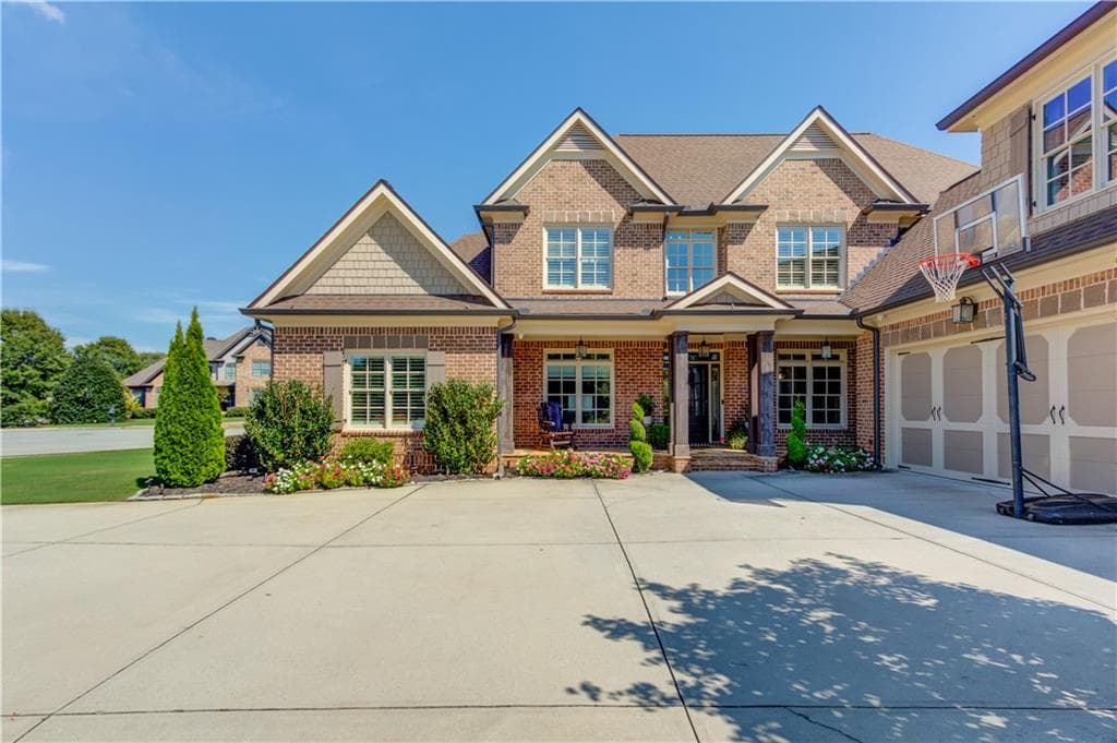 6 bedroom, 5 bathroom, 4,784 sq ft single family residence under contract at 109 Slate Drive, Buford, GA 30518 — photo 5