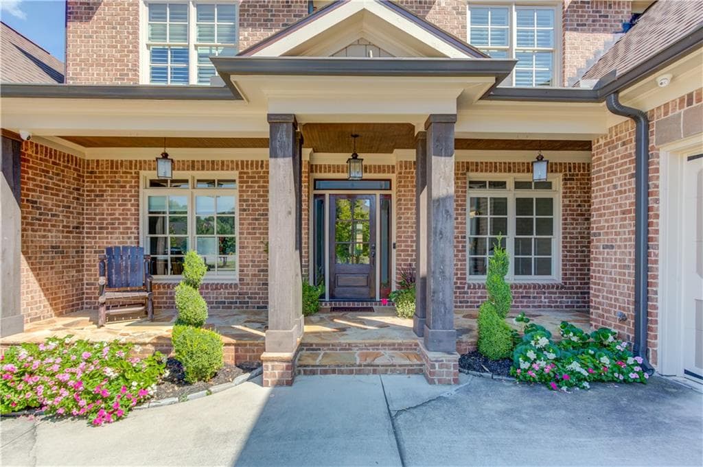 6 bedroom, 5 bathroom, 4,784 sq ft single family residence under contract at 109 Slate Drive, Buford, GA 30518 — photo 6
