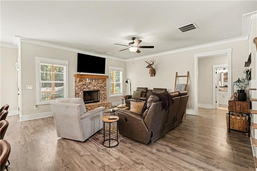 5 bedroom, 4 bathroom, 3,820 sq ft single family residence for sale at 2445 Waterside Drive, Monroe, GA 30655 — photo 7
