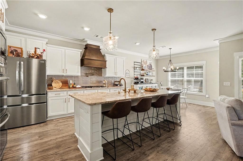 5 bedroom, 4 bathroom, 3,820 sq ft single family residence for sale at 2445 Waterside Drive, Monroe, GA 30655 — photo 2