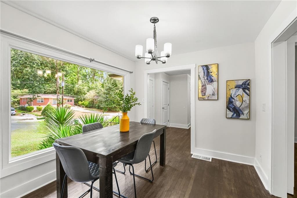 3 bedroom, 2 bathroom, 1,053 sq ft single family residence for sale at 1397 David Circle, Decatur, GA 30032 — photo 4