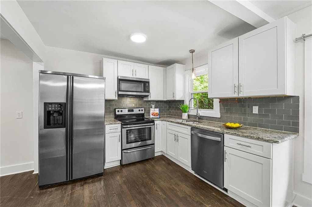 3 bedroom, 2 bathroom, 1,053 sq ft single family residence for sale at 1397 David Circle, Decatur, GA 30032 — photo 6