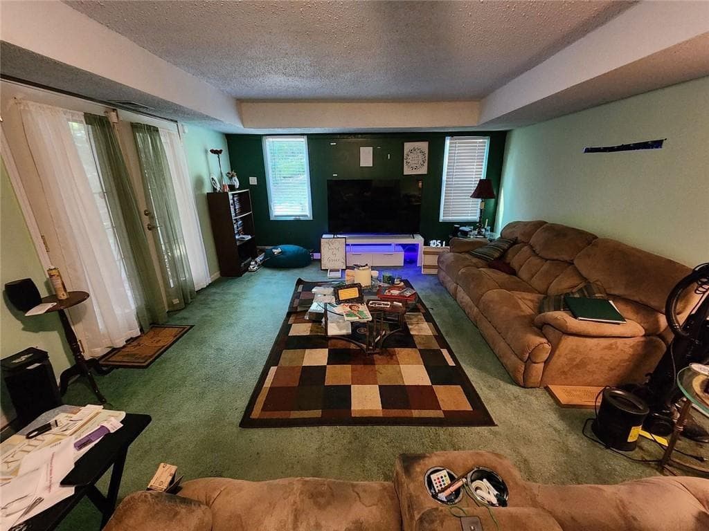 7 bedroom, 5 bathroom, 1,972 sq ft single family residence for sale at 258 Kenilworth Circle, Stone Mountain, GA 30083 — photo 6
