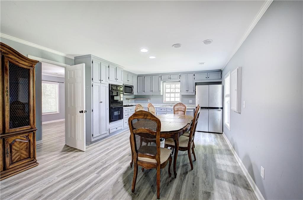 3 bedroom, 2 bathroom, 1,466 sq ft single family residence for sale at 26 Farmer Road, Cartersville, GA 30120 — photo 7