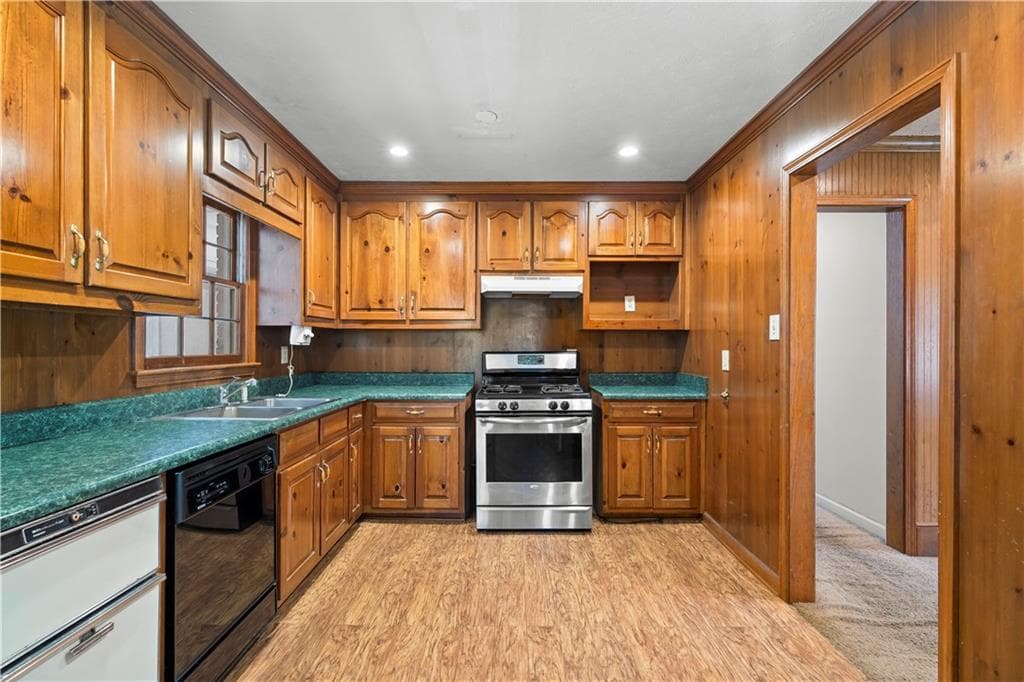 3 bedroom, 1 bathroom, 1,175 sq ft single family residence for sale at 151 Plantation Drive, Fayetteville, GA 30215 — photo 2