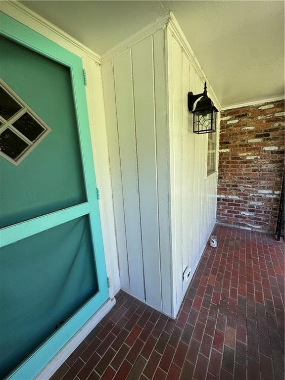 4 bedroom, 3 bathroom, 1,723 sq ft single family residence for rent at 304 Colewood Way, Sandy Springs, GA 30328 for $4,500 a month — photo 3