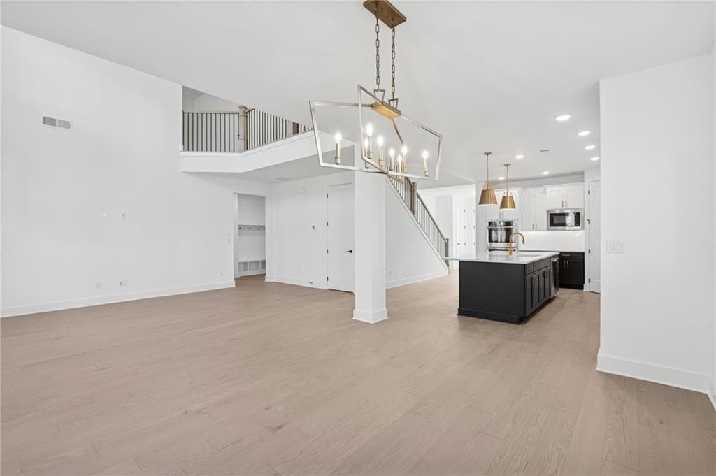 4 bedroom, 3 bathroom, 2,996 sq ft single family residence for sale at 449 Maypop Lane, Woodstock, GA 30188 — photo 9