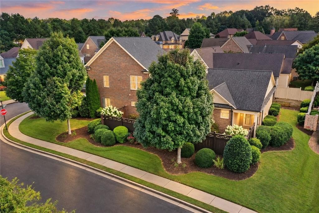 3 bedroom, 3 bathroom, 3,348 sq ft single family residence for sale at 173 Cadence Trail, Canton, GA 30115 — photo 5