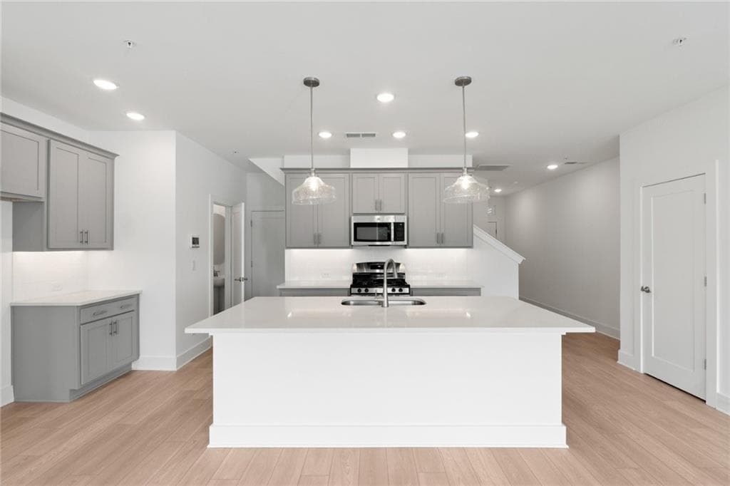 3 bedroom, 3 bathroom, 1,919 sq ft townhouse for sale at 226 Redbud Road, Canton, GA 30114 — photo 8