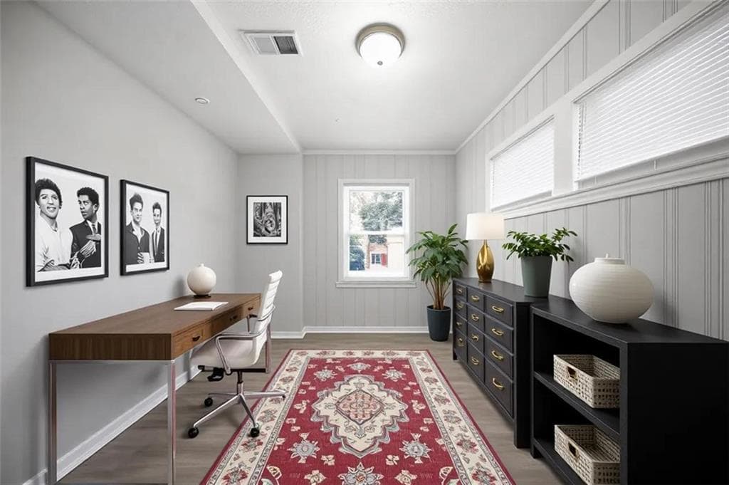 3 bedroom, 2 bathroom, 1,050 sq ft single family residence for sale at 1292 Beecher Street, Atlanta, GA 30310 — photo 4