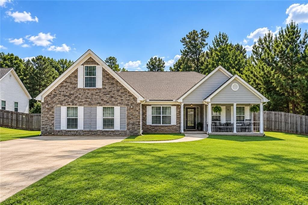 5 bedroom, 3 bathroom, 2,419 sq ft single family residence for sale at 740 Pebble Boulevard, Covington, GA 30016