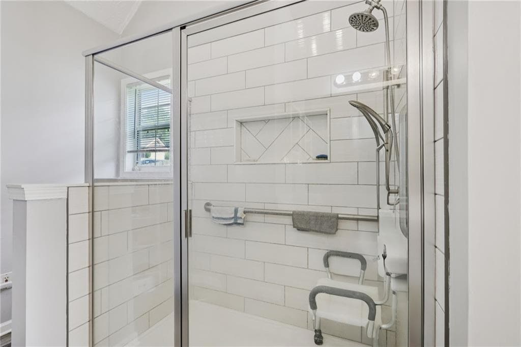 5 bedroom, 3 bathroom, 2,419 sq ft single family residence for sale at 740 Pebble Boulevard, Covington, GA 30016 — photo 7