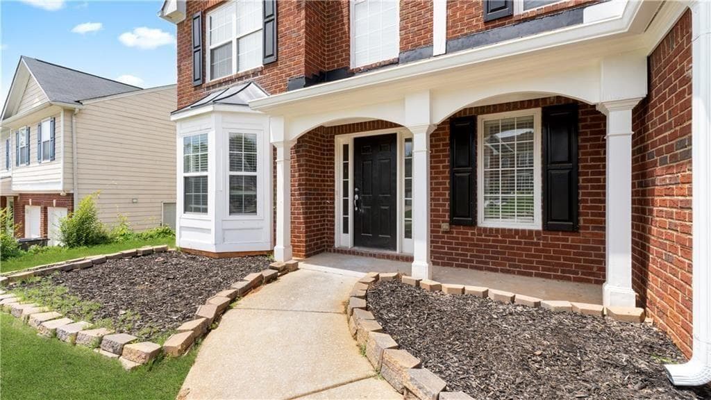 4 bedroom, 3 bathroom, 2,816 sq ft single family residence for rent at 317 Shasta Lane, Mcdonough, GA 30253 for $2,450 a month — photo 2