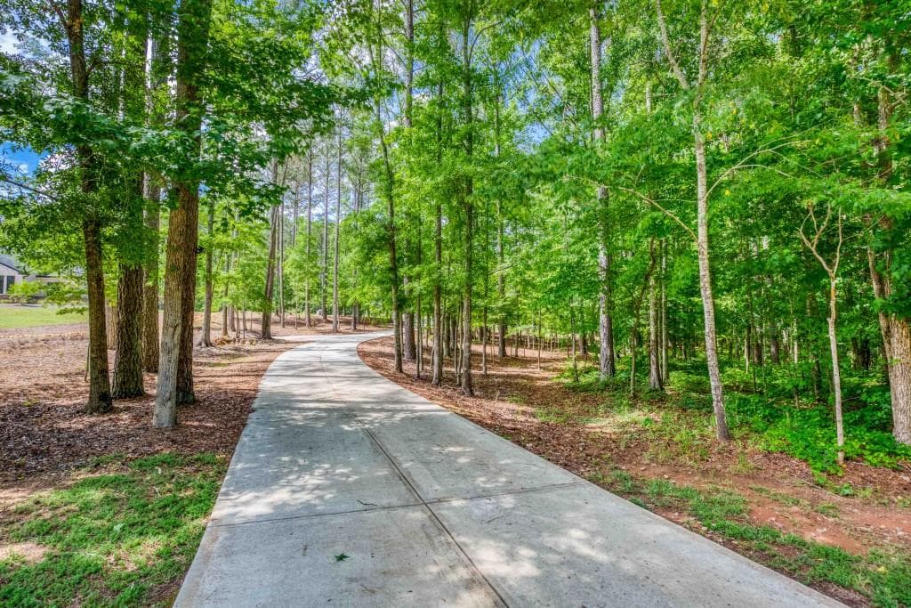 6 bedroom, 5 bathroom, 4,720 sq ft single family residence for sale at 2529 Shockley Springs Drive, Monroe, GA 30656 — photo 2