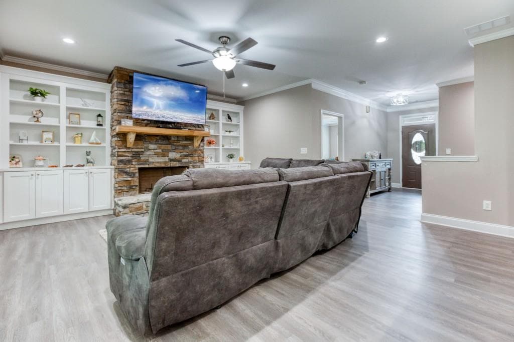 6 bedroom, 5 bathroom, 4,720 sq ft single family residence for sale at 2529 Shockley Springs Drive, Monroe, GA 30656 — photo 3