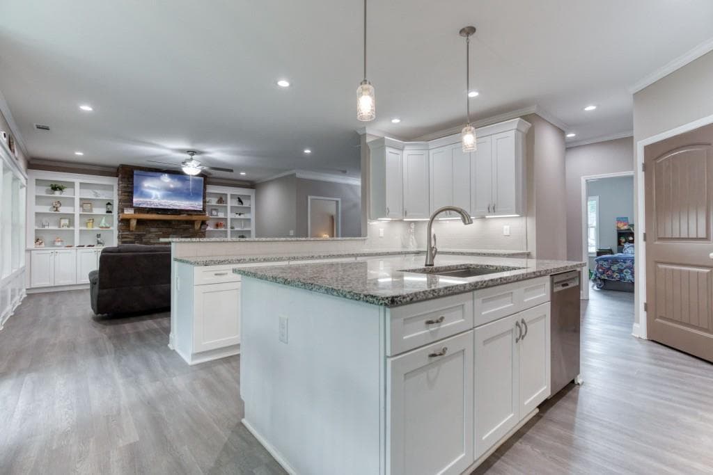 6 bedroom, 5 bathroom, 4,720 sq ft single family residence for sale at 2529 Shockley Springs Drive, Monroe, GA 30656 — photo 8