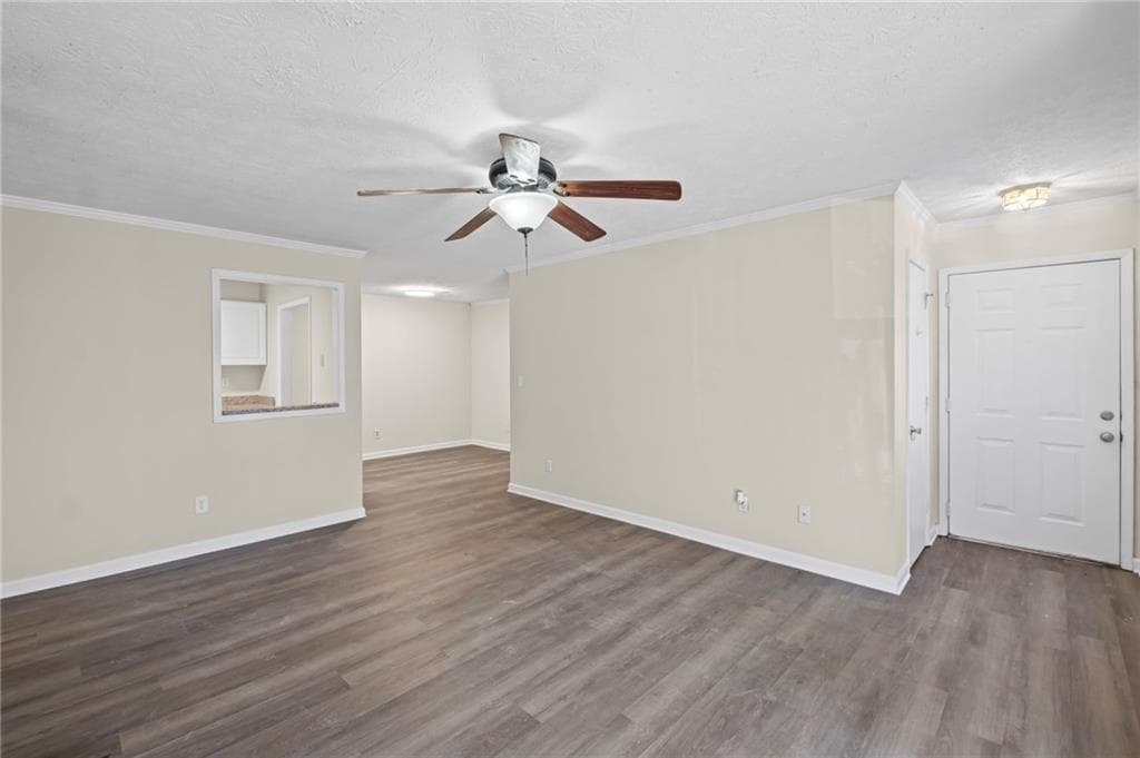 2 bedroom, 2 bathroom, 1,244 sq ft condominium for sale at 1701 Augusta Drive, Marietta, GA 30067 — photo 4