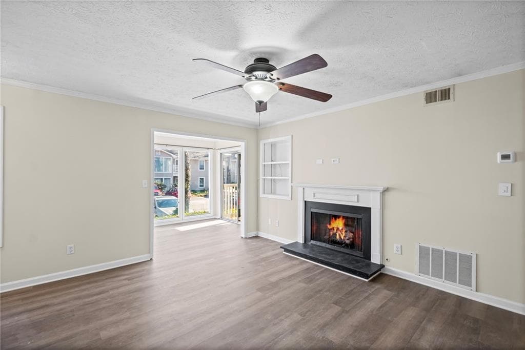 2 bedroom, 2 bathroom, 1,244 sq ft condominium for sale at 1701 Augusta Drive, Marietta, GA 30067 — photo 7