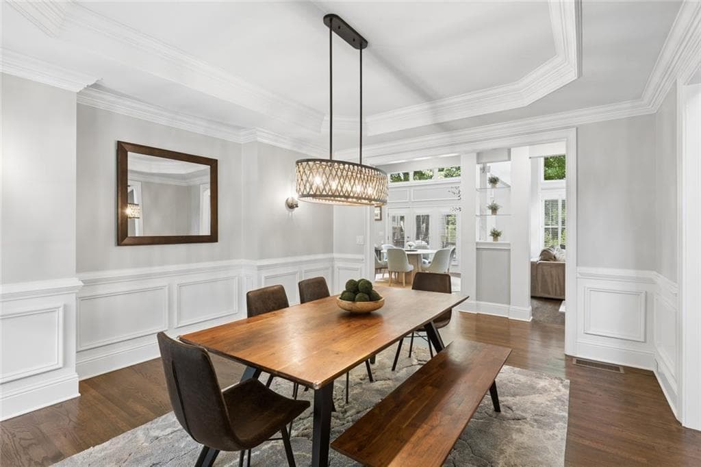 5 bedroom, 6 bathroom, 5,169 sq ft single family residence for sale at 12350 Charlotte Drive, Alpharetta, GA 30004 — photo 4