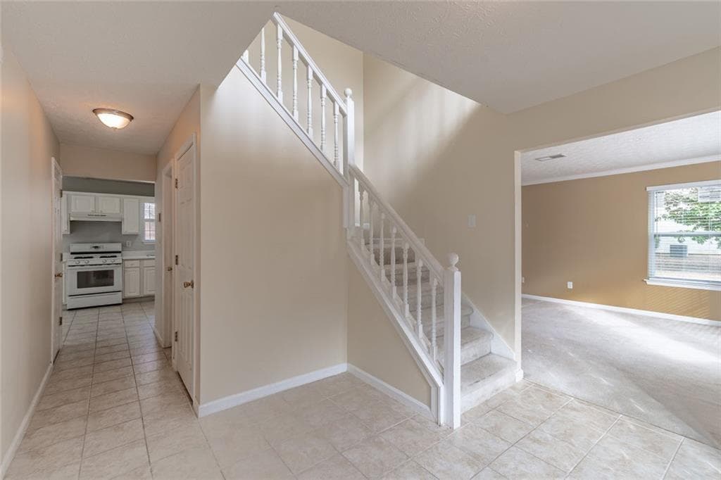 4 bedroom, 3 bathroom, 2,869 sq ft single family residence for sale at 2167 Pixie Rose Lane, Loganville, GA 30052 — photo 9