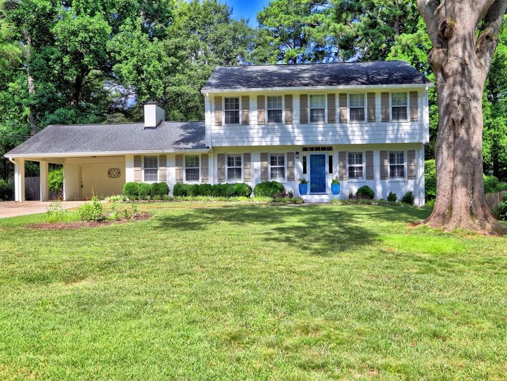 4 bedroom, 3 bathroom, 2,214 sq ft single family residence for sale at 776 Monticello Way, Marietta, GA 30067