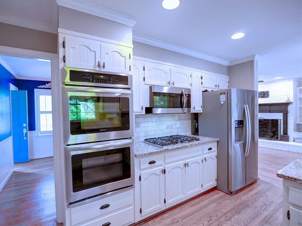 4 bedroom, 3 bathroom, 2,214 sq ft single family residence for sale at 776 Monticello Way, Marietta, GA 30067 — photo 7