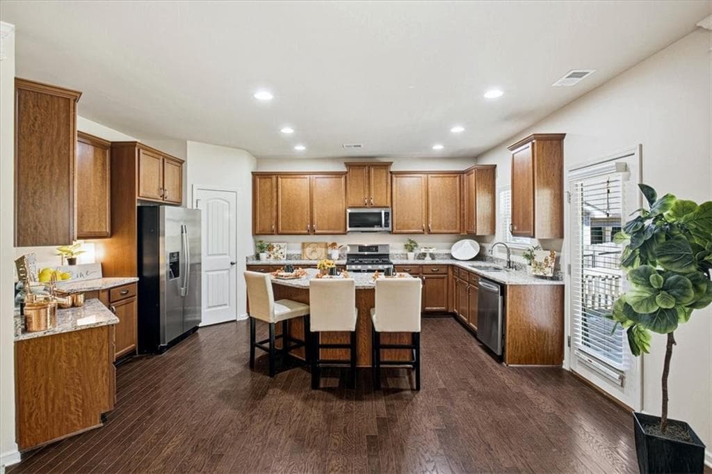 4 bedroom, 3 bathroom, 2,260 sq ft single family residence for sale at 161 Stone Manor Court, Woodstock, GA 30188 — photo 9