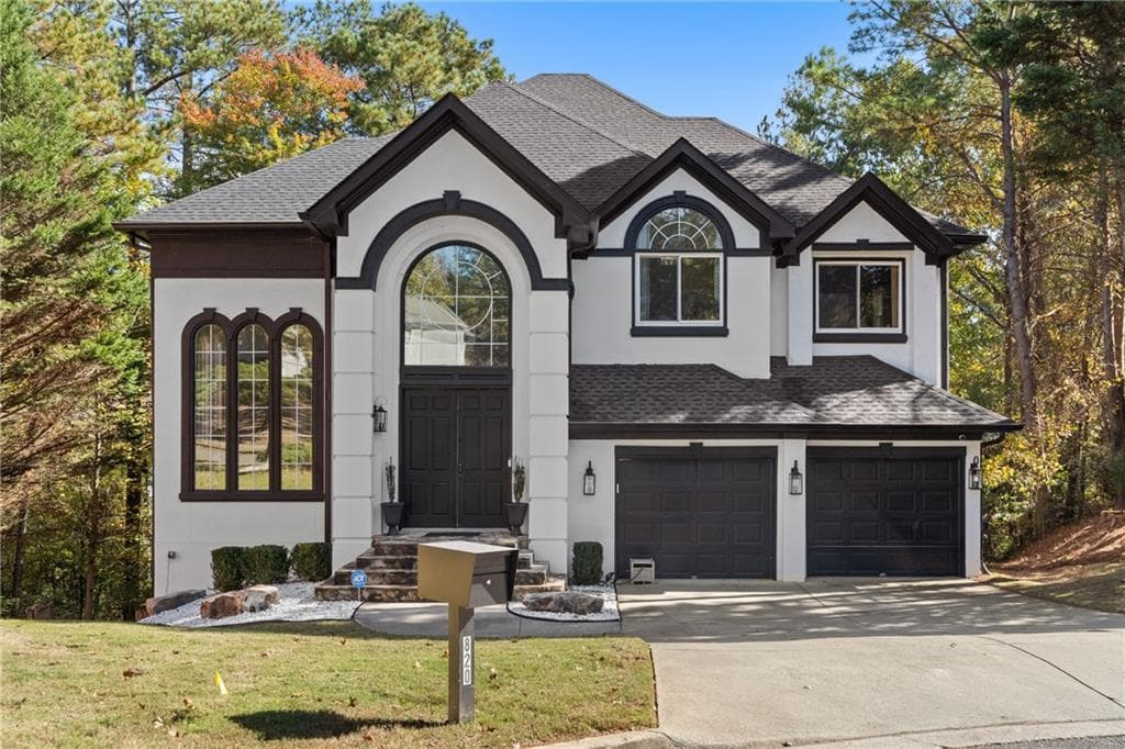 7 bedroom, 6 bathroom, 5,400 sq ft single family residence for sale at 820 Glen Royal Drive, Roswell, GA 30076
