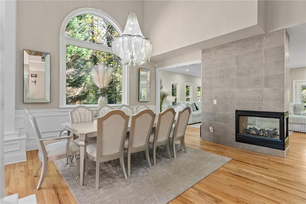 7 bedroom, 6 bathroom, 5,400 sq ft single family residence for sale at 820 Glen Royal Drive, Roswell, GA 30076 — photo 10