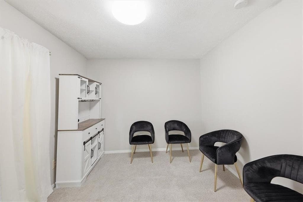 3 bedroom, 2 bathroom, 1,297 sq ft condominium for sale at 1816 Ashborough Road C, Marietta, GA 30067 — photo 9