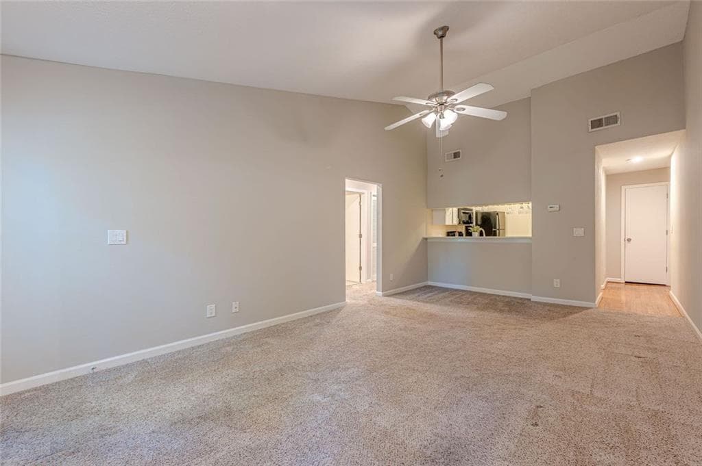 2 bedroom, 2 bathroom, 900 sq ft condominium for sale at 412 Teal Court, Roswell, GA 30076 — photo 6