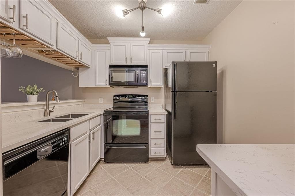 2 bedroom, 2 bathroom, 900 sq ft condominium for sale at 412 Teal Court, Roswell, GA 30076 — photo 8